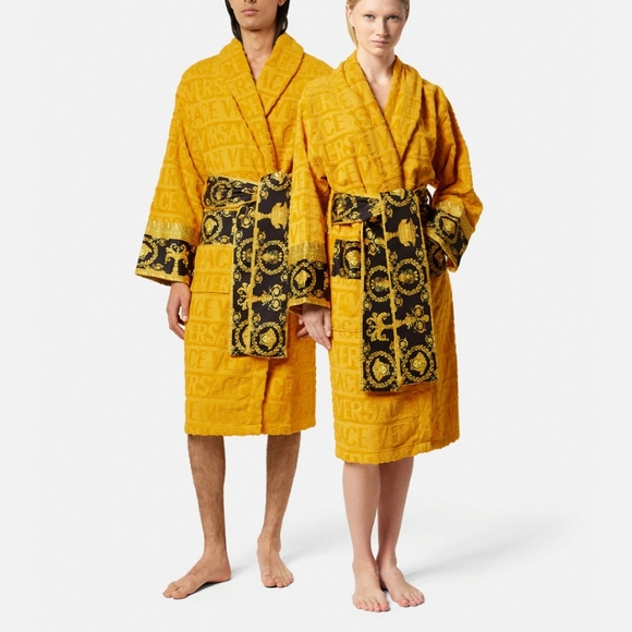 Versace bathrobe - Picture 5 of 6